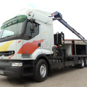2001/Y Renault Premium 420 DCI High roof, 6x2 rear lift