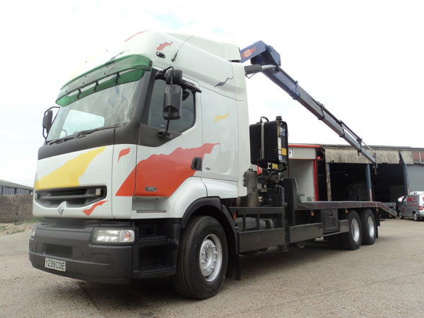 2001/Y Renault Premium 420 DCI High roof, 6x2 rear lift
