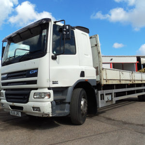 2001(51) Daf 65-220 Sleeper, 27ft Drop side, Steel Suspension, Manual