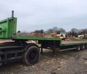 DTrans 38ft Tri-Axle Stepframe Flat