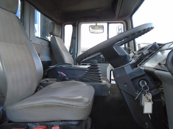 1997 Volvo FL6 23 28ft andover, beaver tail body - Image 7