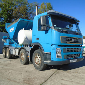 2004 Volvo FM12 Version 2 8x4, fitted concrete master batching plant