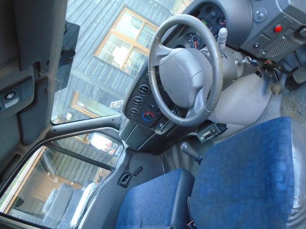 2006 Iveco 29L10 Daily GAH fridge unit, side door, 90,000kms - Image 5