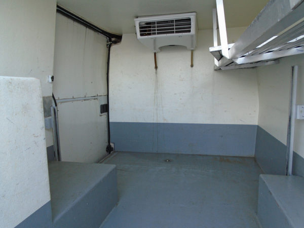 2006 Iveco 29L10 Daily GAH fridge unit, side door, 90,000kms - Image 10