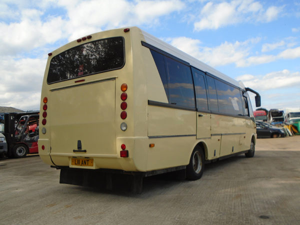 2002 Mercedes 614D Vario 15 seater bus - Image 4