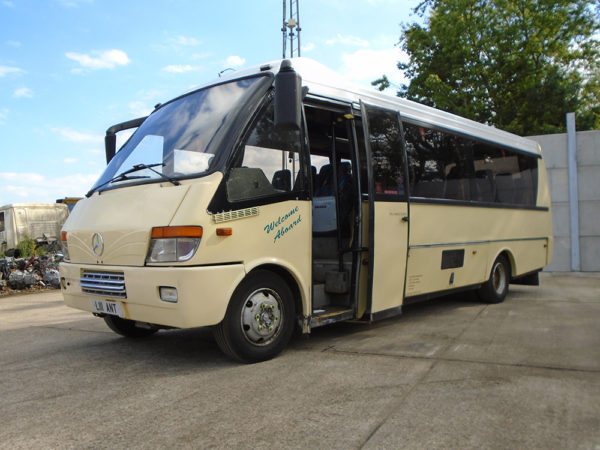 2002 Mercedes 614D Vario 15 seater bus