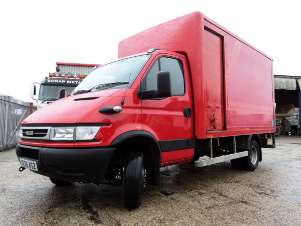 2005 Iveco Stralis 65C15 14ft Box Van w/ Taillift