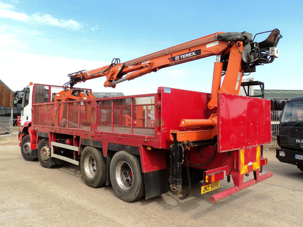 2007 Iveco Stralis 410 8x4, Day cab, Manual, Steel suspension, fitted Terex 145-2 top seat crane - Image 5