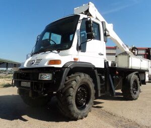 Mercedes U400 Unimog