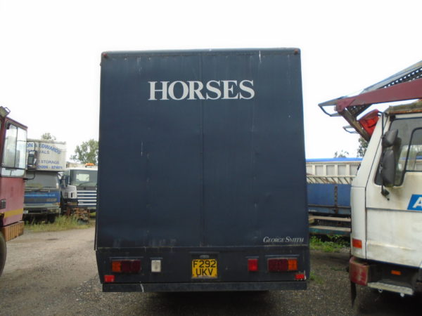 1988 Mercedes D14 Horsebox, Side Loading Doors - Image 5