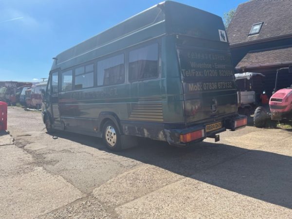 BREAKING 1998 Iveco Daily 49-10 Bus, Twin Wheel, 5 Speed, Good Seats All Parts Available - Image 4