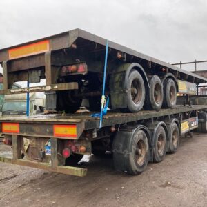 40FT FLAT TRAILER ON STEEL