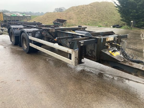 2009 CARTWRIGHT 25 FT TANDEM AXLE - Image 4