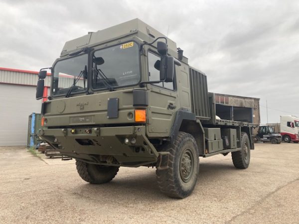 MAN 330 4 X 4 - Image 3