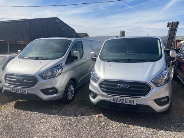 NEW 2022 TRANSIT 300 LWB CUSTOM - Image 2