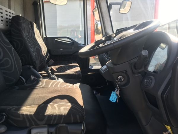 2013 IVECO EURO CARGO TAUTLINER 75E18 7.5 T C/S BARN DOORS, AUTO VERY TIDY LOW KMS - Image 3