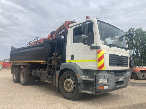 2008/57 MAN 26-285 6X4 MANUAL ATLAS GRAB, TWIN CONTROLS, STEEL BODY TIPPER  VERY TIDY - Image 2