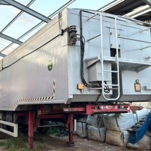 2010 Crane Fruehauf 63yd, Tri-axle
