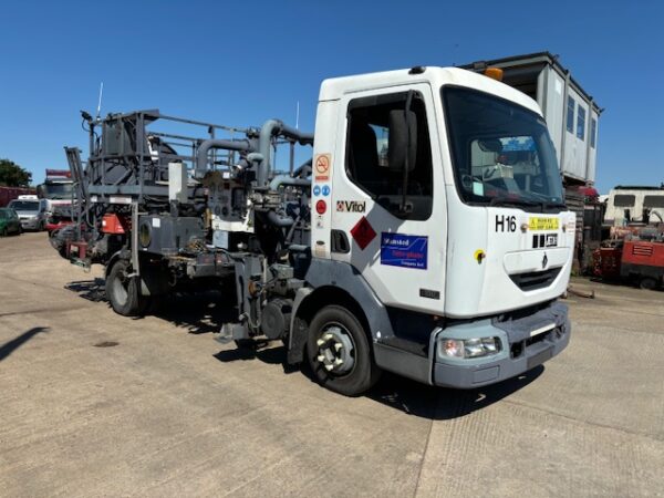 2002 Renault 5150 Midliner, 4 CYL Turbo - Image 2