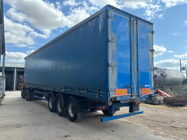 2005 Don Bur Tri Axle Tautliner - Image 3