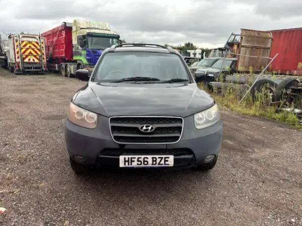 **Export Only** 2007 Hyundai 4WD Santa Fe Diesel Auto - Image 2