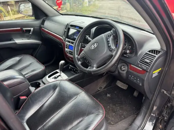**Export Only** 2007 Hyundai 4WD Santa Fe Diesel Auto - Image 4