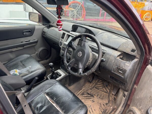 2004 Nissan X trail DCI - Image 4
