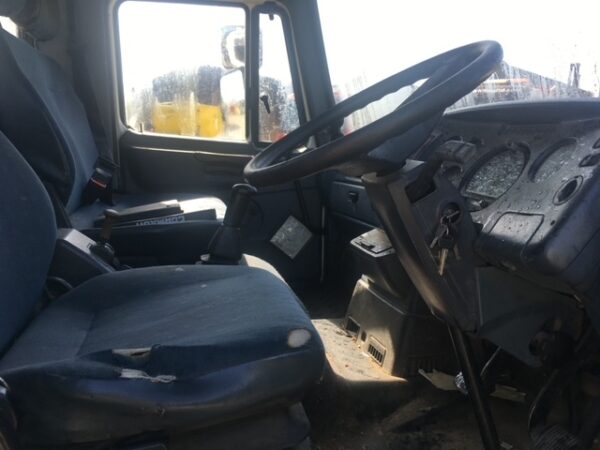 2001  DAF 45 - 150T - Image 4