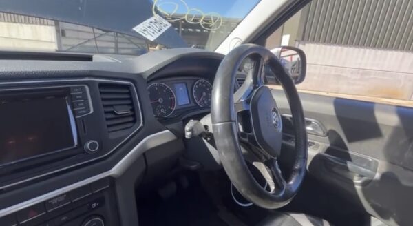 *** Breaking*** Volkswagon Amarok Highline - Image 2