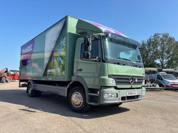 2007 Mercedes Atego 1318