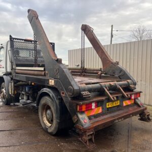 ***Breaking *** 2006 Mercedes Axor 1823